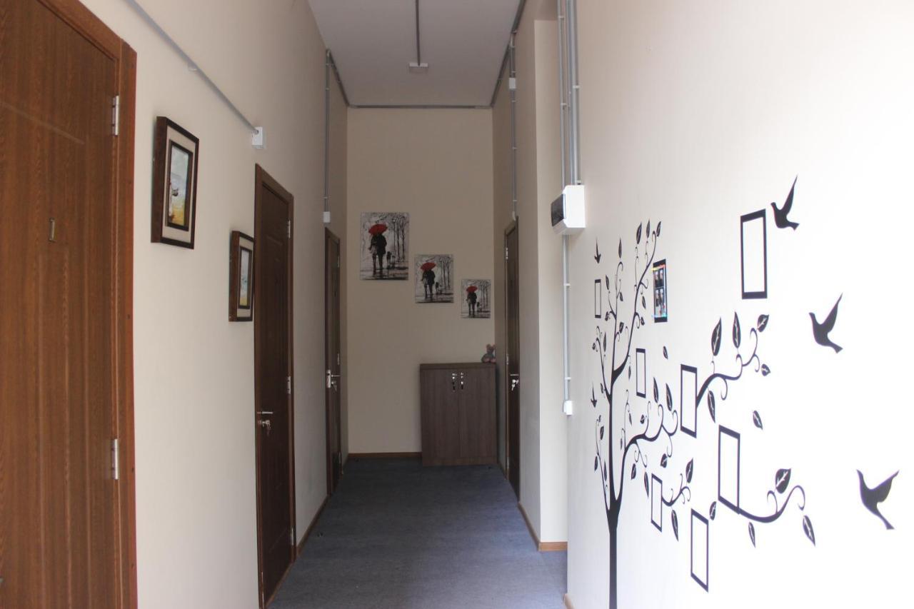 Global Hostel - Marjanishvili Tbilisi Bagian luar foto