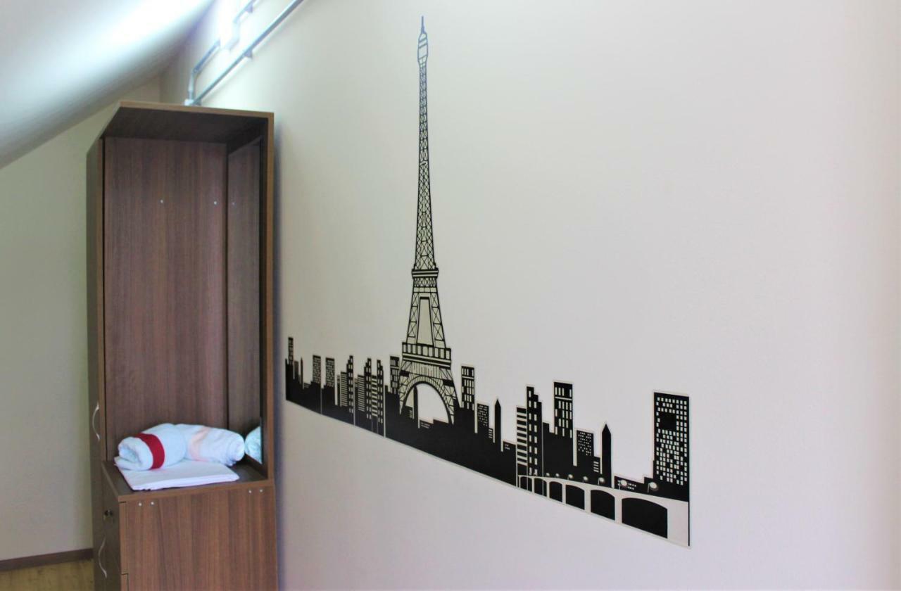 Global Hostel - Marjanishvili Tbilisi Bagian luar foto