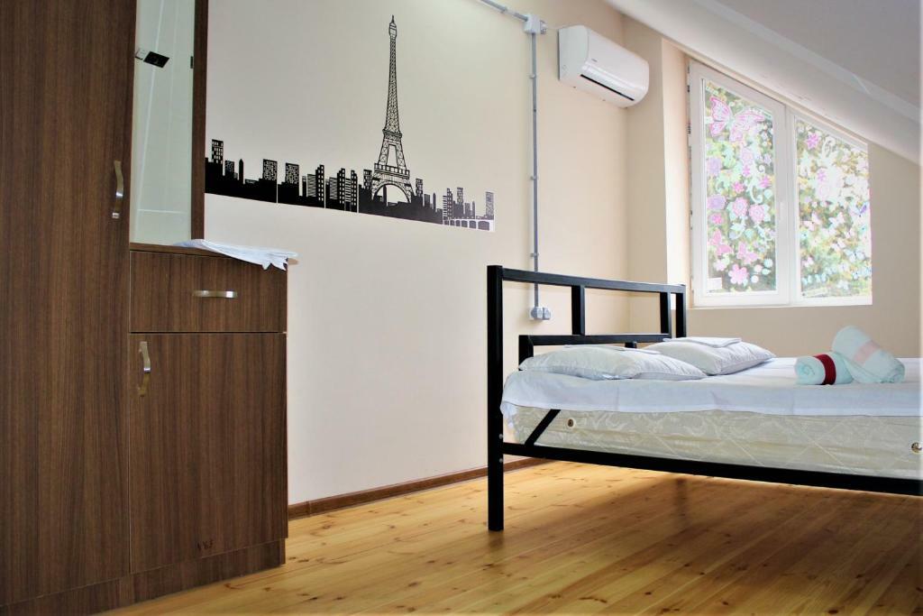 Global Hostel - Marjanishvili Tbilisi Bagian luar foto
